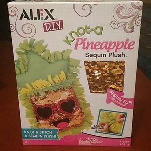 NIB ALEX DIY KNOT A PINEAPPLE SEQUIN PLUSH